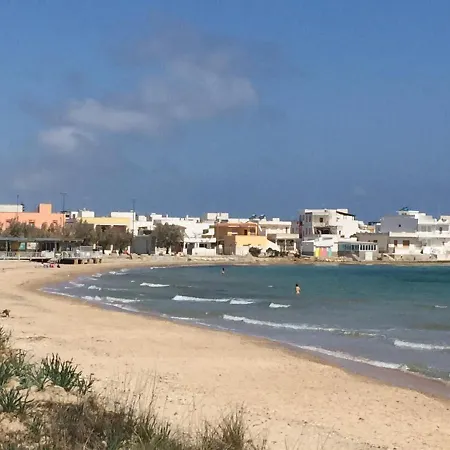 Casa Vacanza شقة Torre San Gennaro